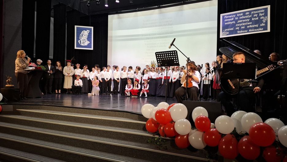Szkoła Podstawowa nr 1 w Proszowicach od pół wieku nosi imię Tadeusza Kościuszki