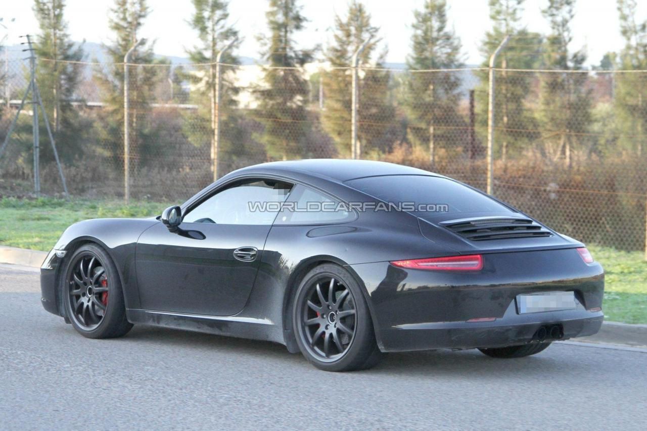 Pierwsze zdjęcia szpiegowskie Porsche 911 (991) GT3