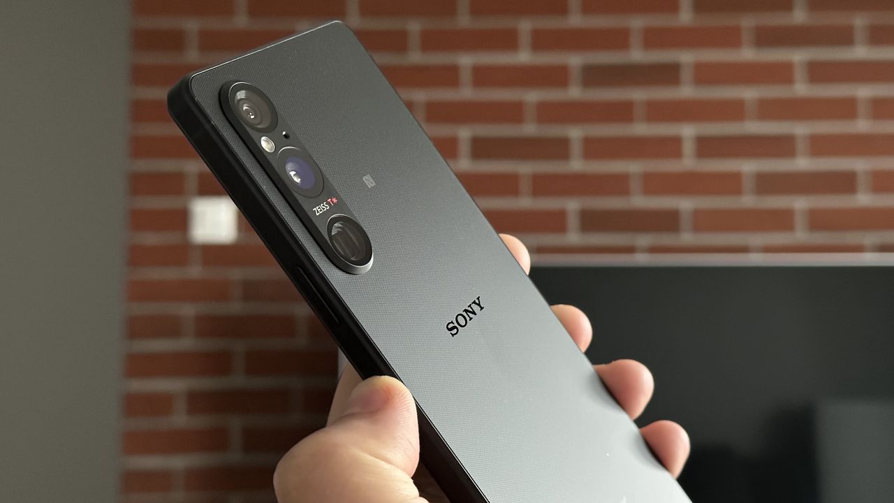 Sony Xperia 1 V