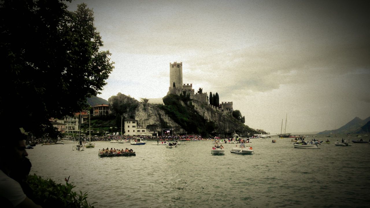 Red Bull Cliff Diving 2011 - Malcesine