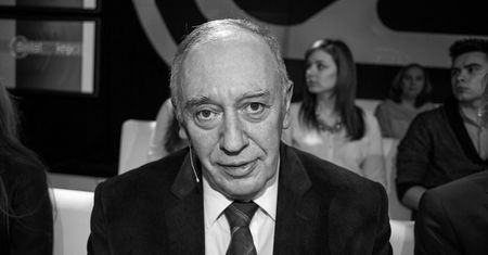 Adam Sandauer nie żyje. Miał 72 lata