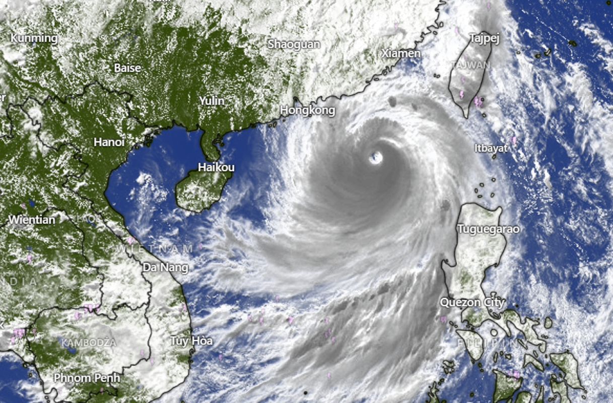 Supertajfun Ragasa paraliżuje południowe Chiny. Trwa ewakuacja