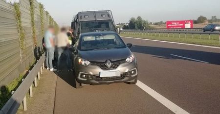 Wyłudzili 30 tys. zł podając się za funkcjonariuszy CBŚP. Wpadli, gdy próbowali wyjechać z Lublina