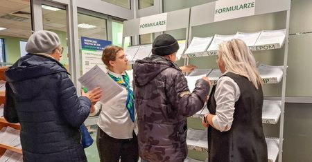 "Emerytury pomostowe" dla nauczycieli. ZUS pokazał kwotę
