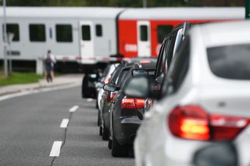 Racibórz: Mają dość korków na przejeździe kolejowym