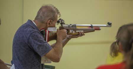 II dzień Światowych Letnich Igrzysk Polonijnych w Ustce. W CSMW odbyły się zawody strzeleckie oraz szachy (zdjęcia)