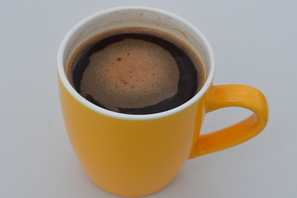 Kaffee-Mythos entlarvt: So schützen Sie Ihren Zahnschmelz