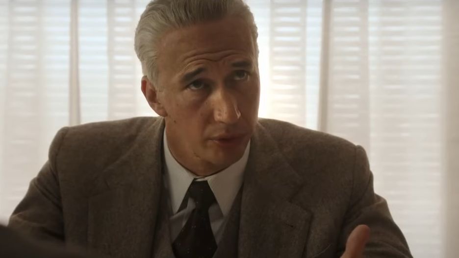 Adam Driver jako Enzo Ferrari