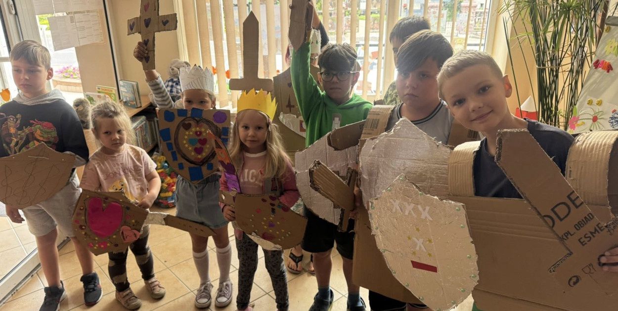 Młodzieszyn: Noc Bibliotek. Atrakcje pod hasłem "Do dzieła!"