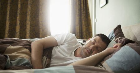 Poznajcie "zabójcę" snu. Lepiej pozbyć się go ze swojej sypialni