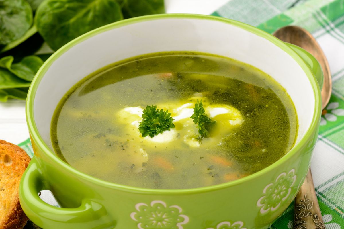 Spinach soup: A taste of spring in every spoonful