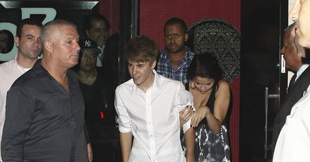 "Justin kontroluje Selenę!"