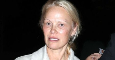 Pamela Anderson była na urodzinach Trumpa. Powód zaskakuje