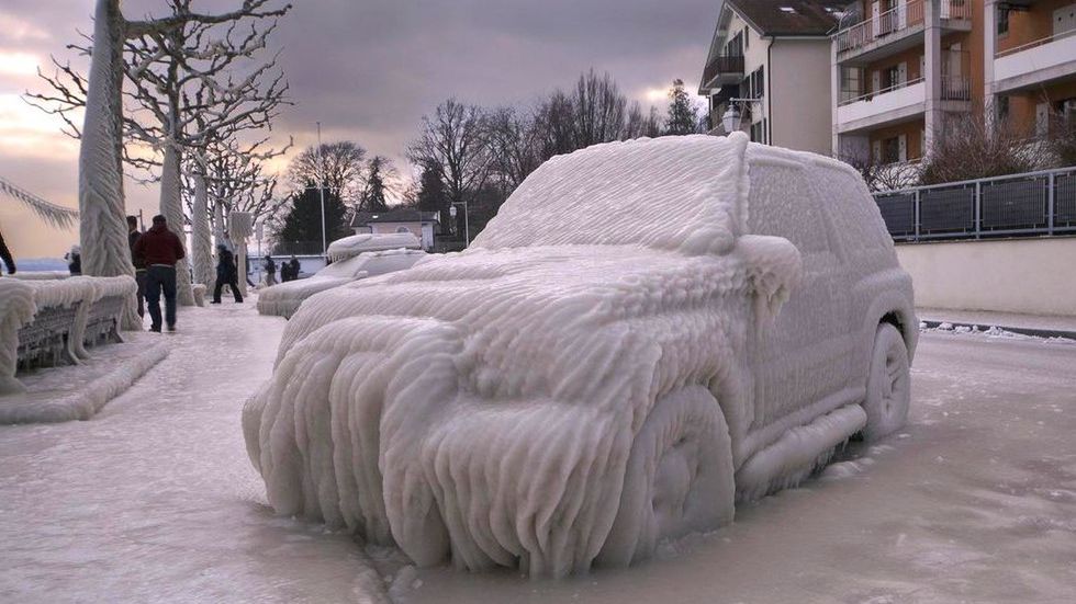 Samochód elektryczny zamiast klimatyzacji. Elektryczne pojazdy ochłodzą miasta! 1