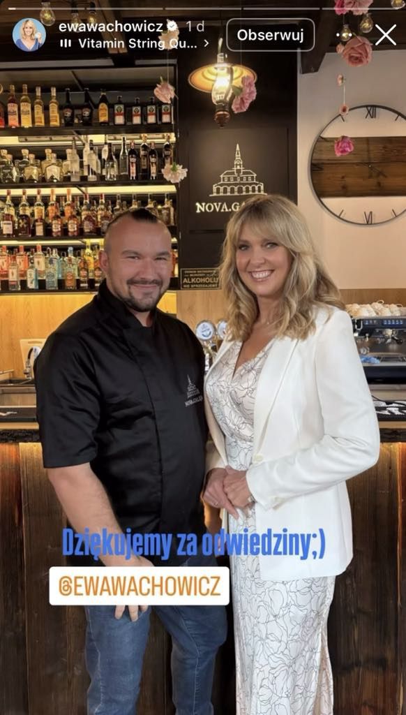 Ewa Wachowicz w białej marynarce 