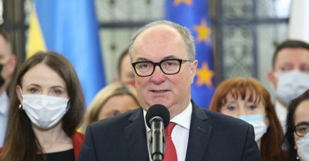 Nowy sondaż poparcia. Zaskakujący wynik Lewicy