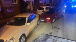 Gorzów: Rozbił zaparkowane samochody. Kierowca Toyoty był pijany