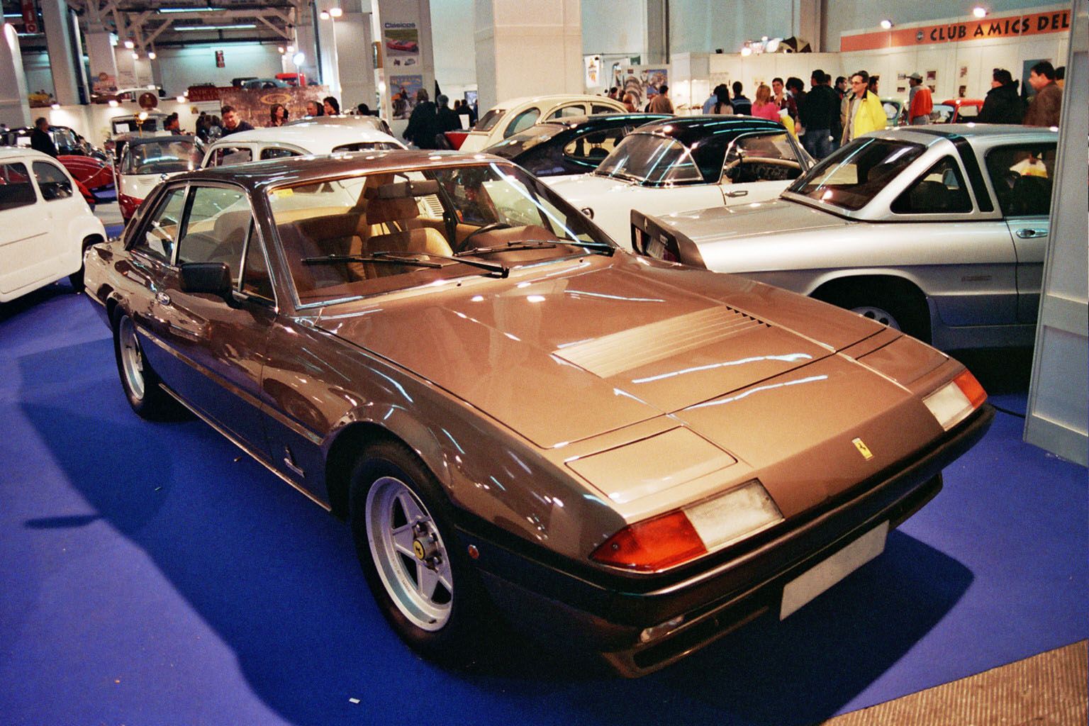 Ferrari 400i