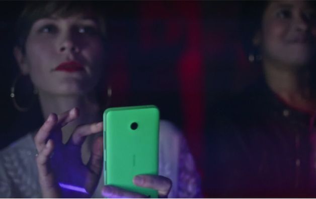 W skrócie: cena Galaxy K Zoom, HTC One mini 2 na zdjęciu i Play vs T-Mobile 1
