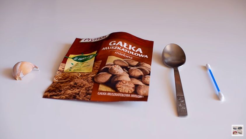 Czosnek - sprawdzony sposób na trądzik i pryszcze według Agnieszki Janoszki (WIDEO)