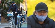 Zamaskowany Leonardo DiCaprio mknie rowerem po Nowym Jorku razem z 26-letnią ukochaną i bratanicą