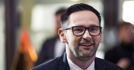 Obajtek odpowiada Szczerbie. "Jaki areszt?"