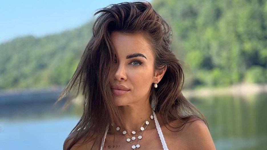 Natalia Siwiec w szydełkowej sukienceki