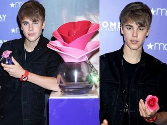 Bieber promuje swoje perfumy...