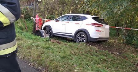Męża uratowało drzewo. Lekarz doprowadził do śmierci jego żony i córki
