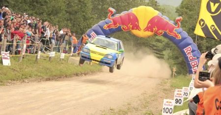 Spektakularny wypadek na kanadyjskim rajdzie! [wideo]