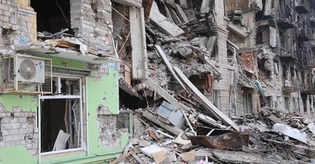 Przerażająca relacja. "Pod gruzami każdego domu jest po 80-100 ciał"