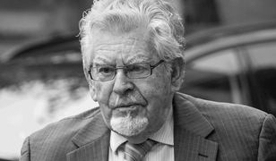 Rolf Harris nie żyje. Pedofilska przeszłość gwiazdy BBC wstrząsnęła Brytyjczykami