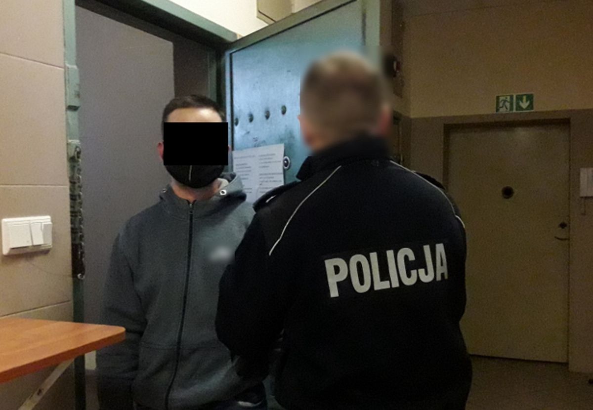 Warszawa. 34-latek ukradł ze sklepu słodycze