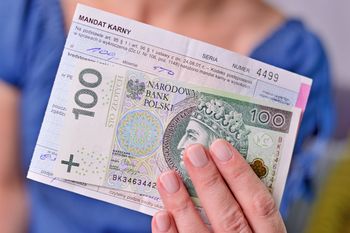 Przekroczenie prędkości. Limity, mandaty, punkty karne w 2025 roku