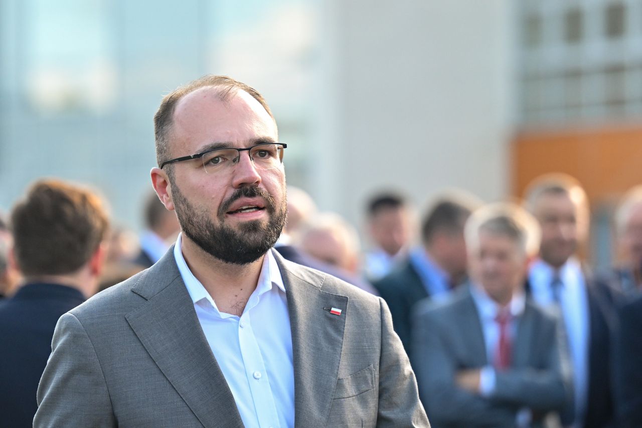 Szczucki prowadził kampanię za pieniądze RCL. Teraz stanie przed sądem