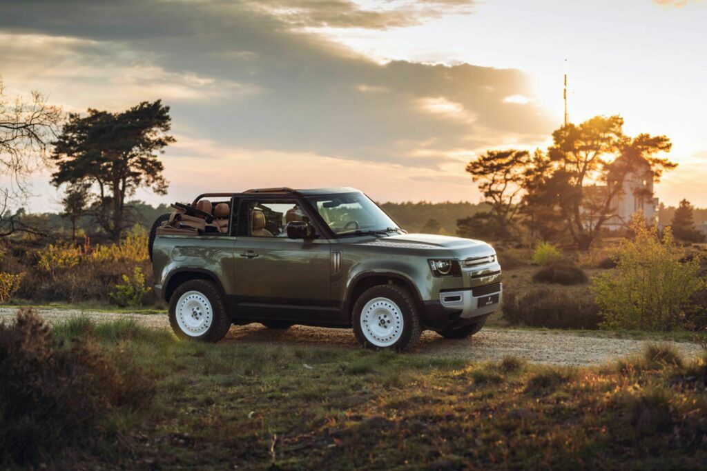 Land Rover Defender 90 Valiance Convertible 