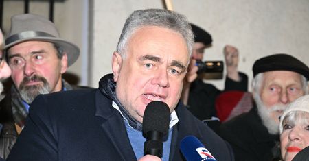TVP chce miliona złotych od Telewizji Republika