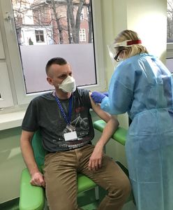 Szczepionka na COVID. Szczepienia cieszą się ogromnym zainteresowaniem. Wykorzystano wszystkie dostępne dawki