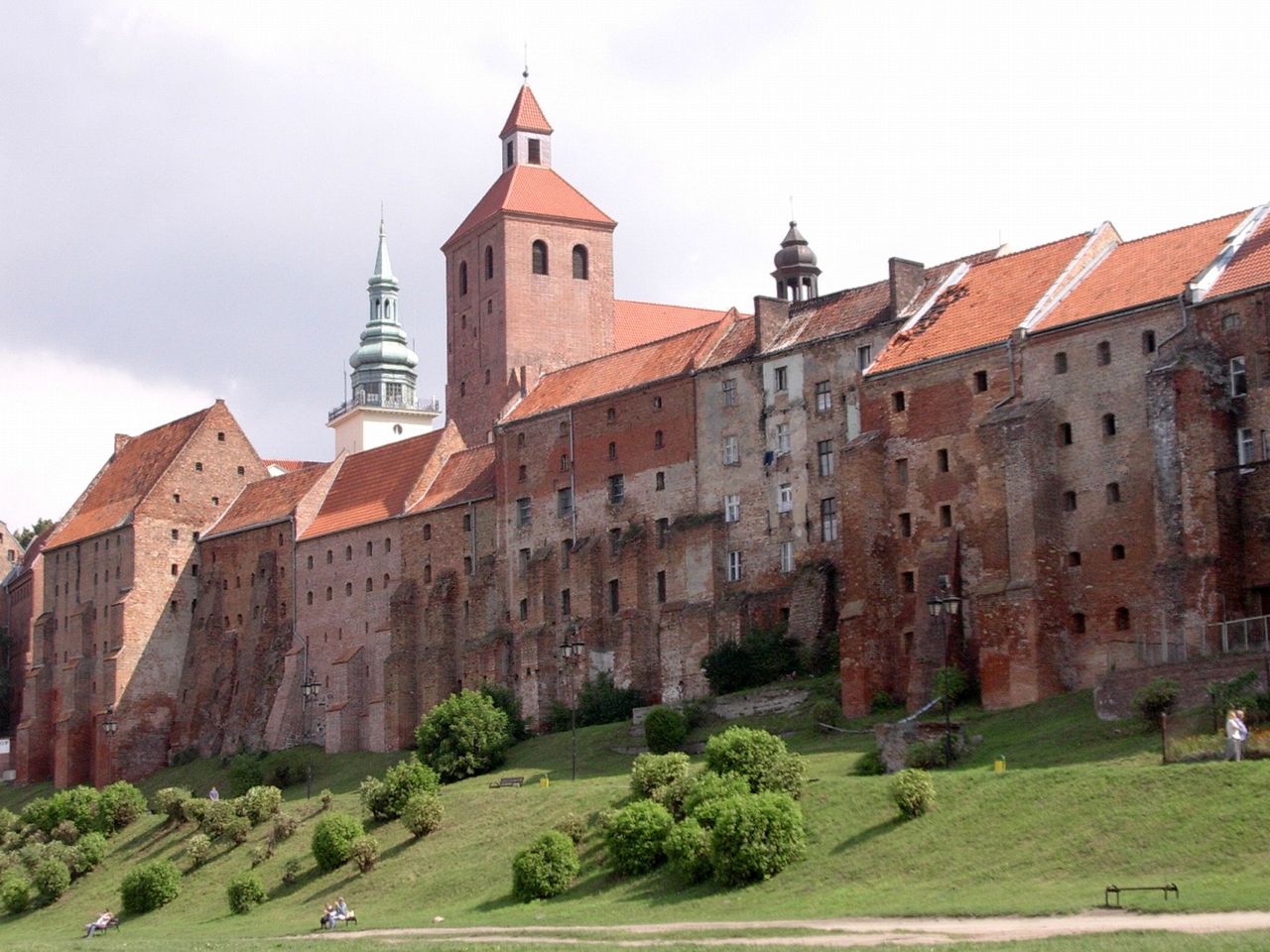 Wakacje 2025 w Grudziądzu. "Muzeum na leżaku" proponuje ciekawe spotkania - program