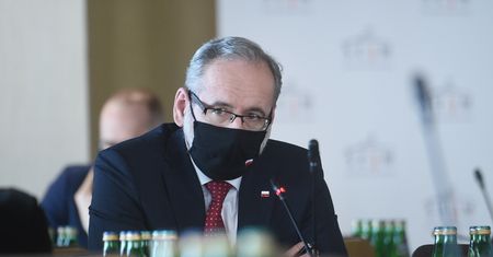 Szczepienia się opóźnią? Minister zdrowia ostrzega