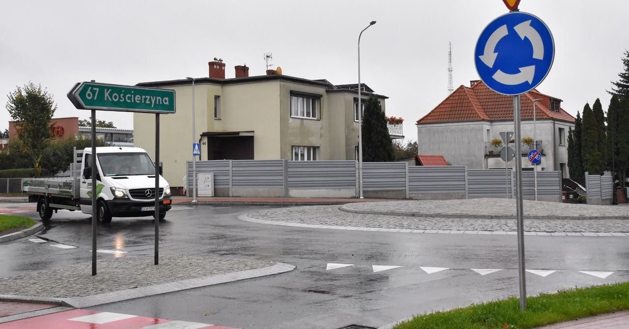 Chojnice: Dom uwięziony między ekranami. Mieszkańcy oburzeni