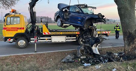 Tyle zostało z BMW. Tragiczny wypadek