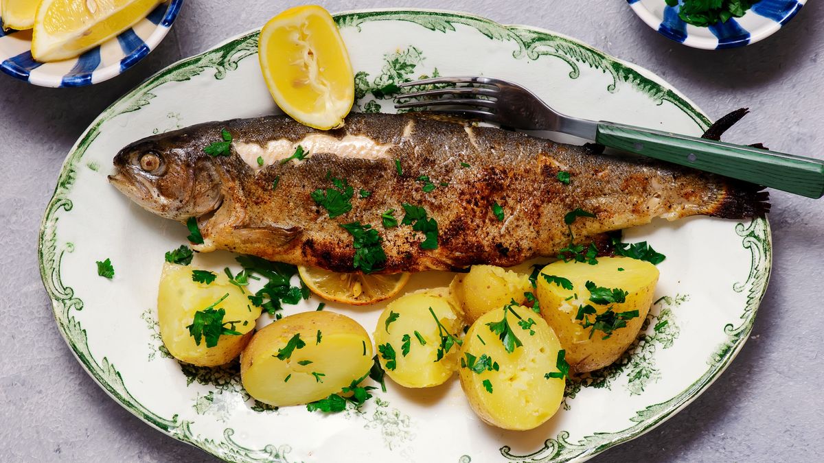 Pstrąg tęczowy to najlepszy wybór dla seniorów