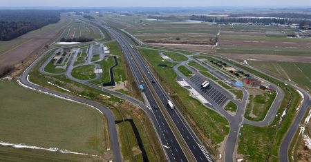 Można zatrzymać się na siku lub by rozprostować nogi. Kierowcy korzystają z kolejnego MOP przy S19 Lublin-Rzeszów