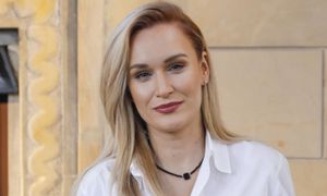 Wskoczyła w legginsy. Tak zwiedza Rzym