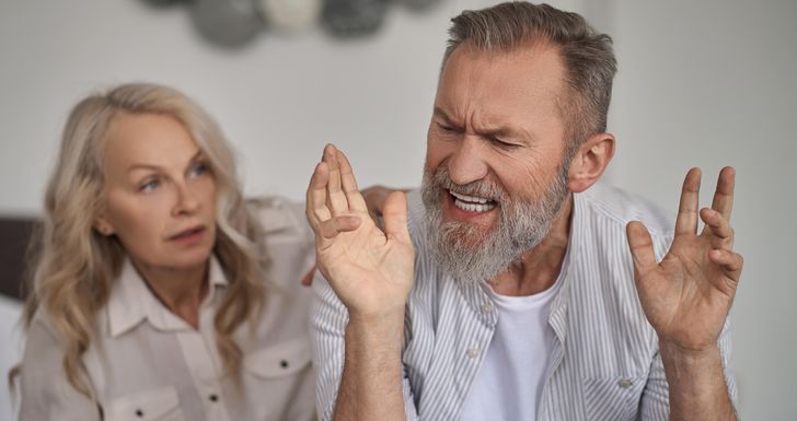 Lekarz ostrzega: te objawy Alzheimera łatwo pomylić ze stresem lub wypaleniem