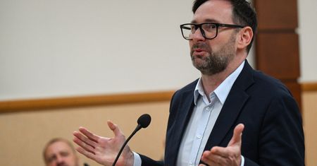 10 tys. zł za kolację? "To nie przyjemności, ale obowiązki"