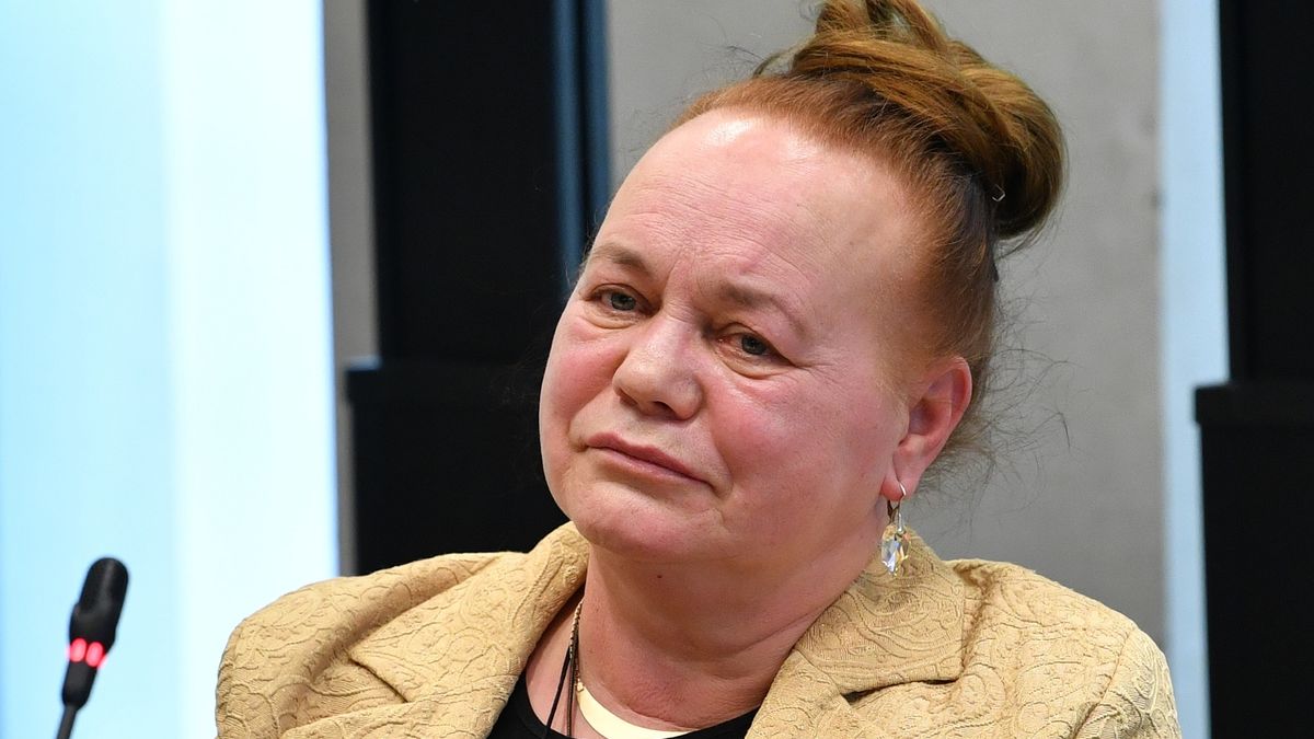 Elżbieta Ostrowska
