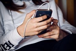 Zakaz smartfonów w szkołach? Polacy popierają