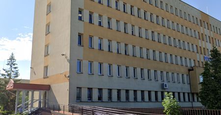 Zagadkowa śmierć kobiety w Suwałkach. Prokuratura bada sprawę